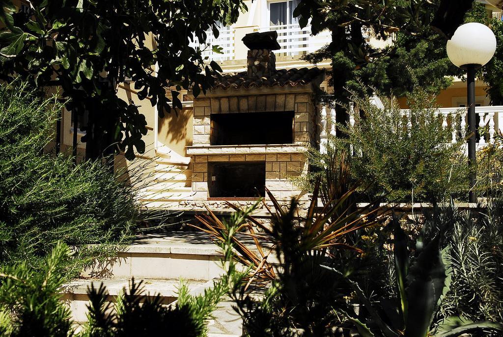 Apartment Maslina Primosten